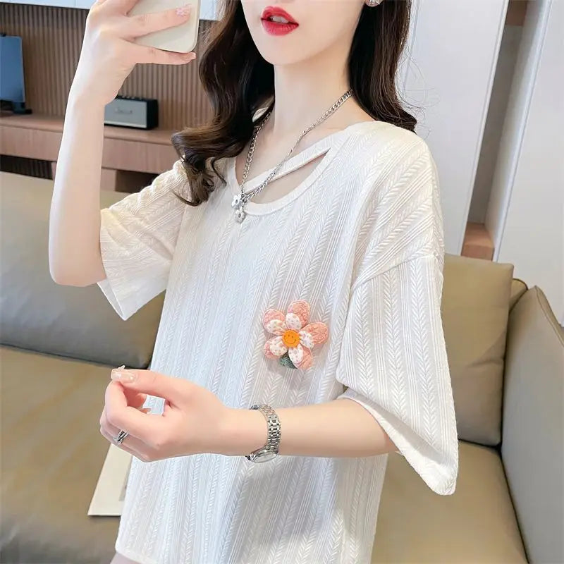 Design-slit U-neck Short-sleeved T-shirt for Women - Jabo's Shop