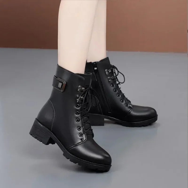 Ankle Boots Women Winter New Wool Warm Non-slip Ladies' Boots Large Size 41 42 43 Winter Snow Boots Platform Shoes
