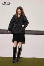 ELFSACK 2025 Winter New Arrivals Casual Elegant Black Knitted Heart Button Dress For Woman